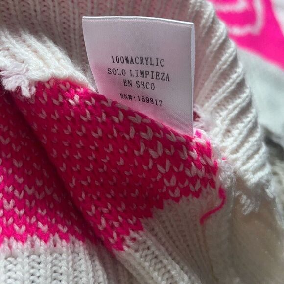 Altar’d State oversized Pink Happy Face Sweater Women’s Small - Picture 8 of 13